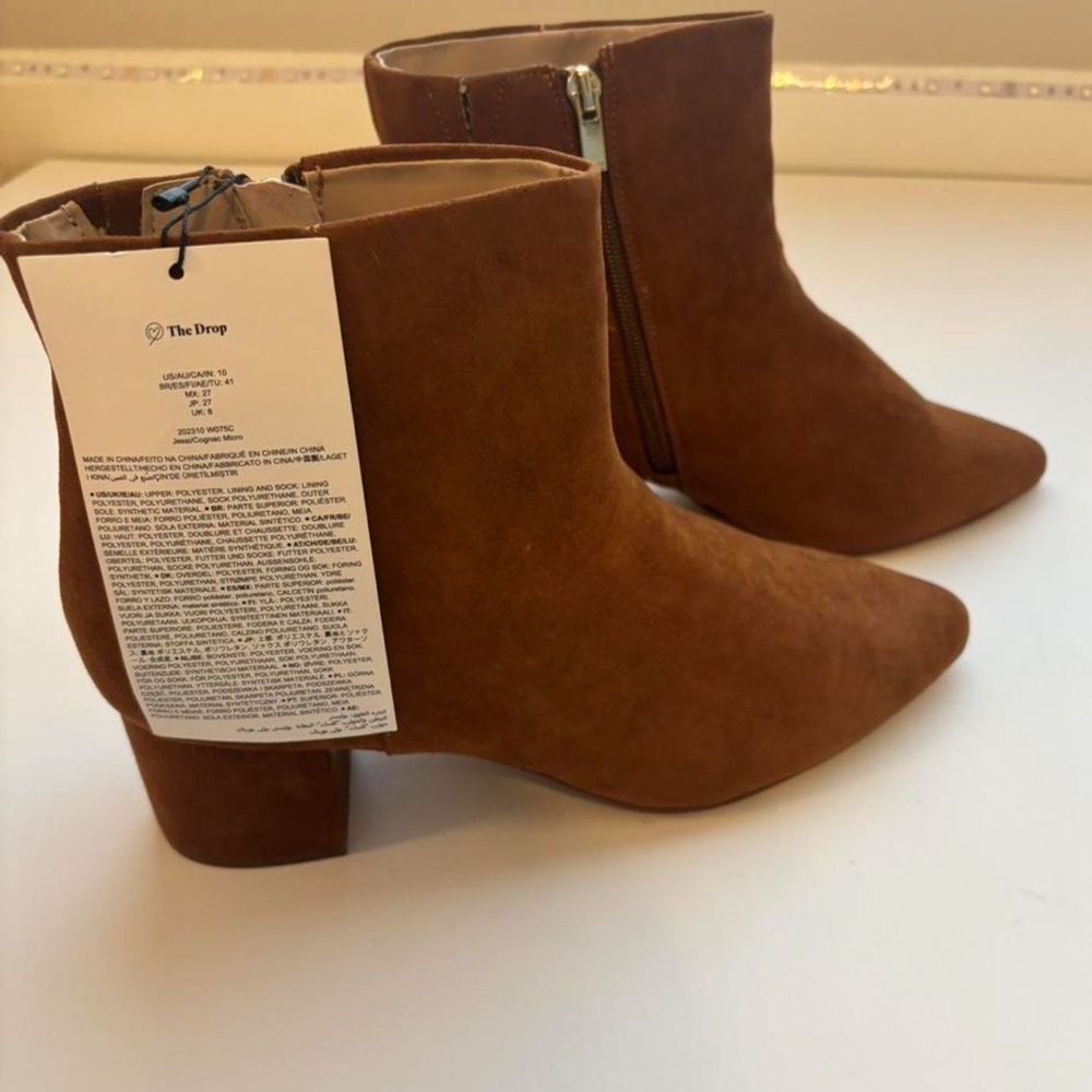 Elegant Tan Suede Ankle Booties - Picture 2 of 5